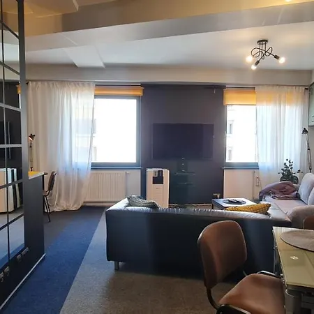 Retro Swietego Mikolaja Apartment