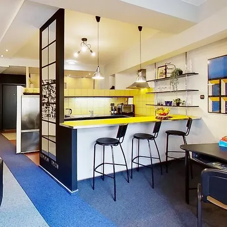 Retro Swietego Mikolaja Apartment